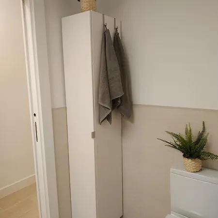 Apartamento En El Centro A 3 Minutos De Calle Larios In The City Center, 3 Minutes From Larios Street *