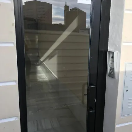 Apartamento Apartamento En El Centro A 3 Minutos De Calle Larios In The City Center, 3 Minutes From Larios Street Málaga